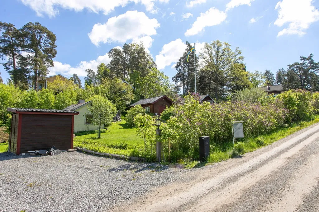 Välivaade - Plot with Development Potential in Boo Gård