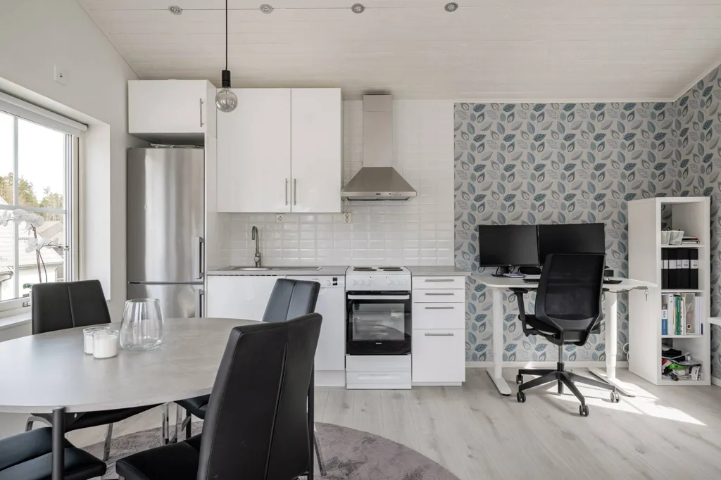 Salle à manger - Efficient Flat with Parking in Stockholm