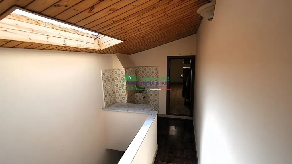 Pièces - Apartment with Balcony in Ragusa