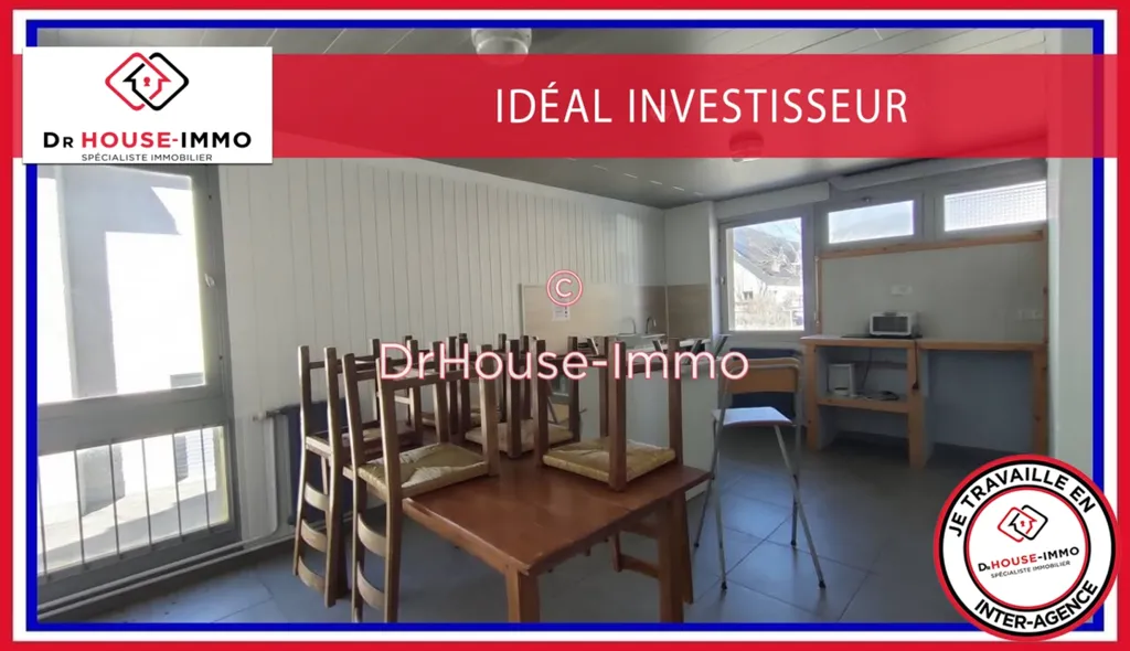 Salle à manger - Immeuble Mixte pour Gîtes et Séminaires à Autrans