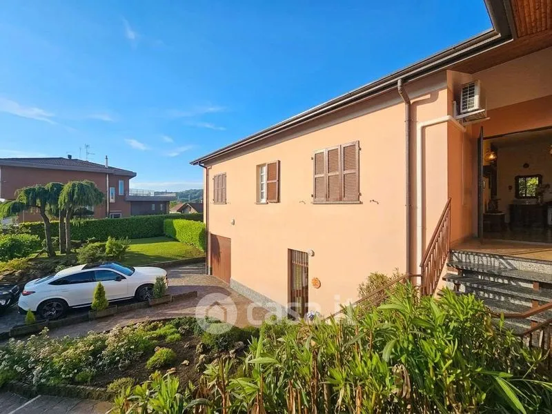 Välivaade - Villa with Private Garden in Palazzago
