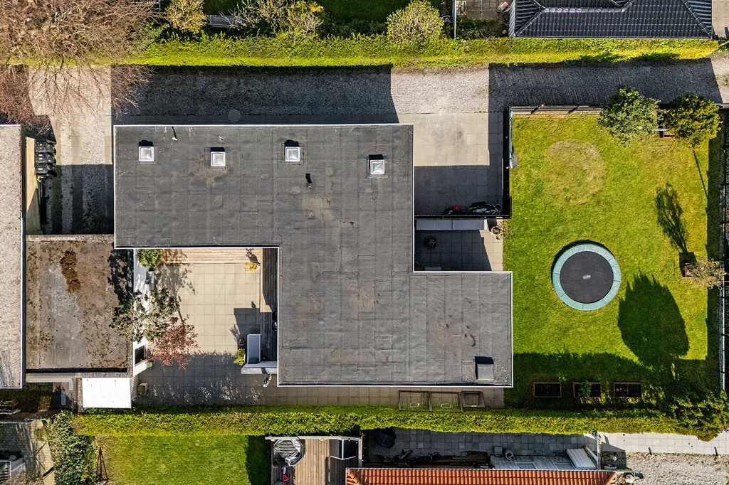 Vue aérienne - Classically Styled Villa Near Water in Risskov