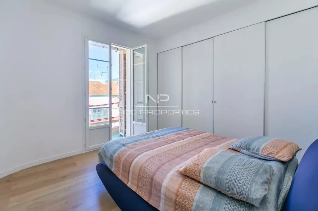 Magamistoad - Luxury Flat with Balcony in Nice Centre