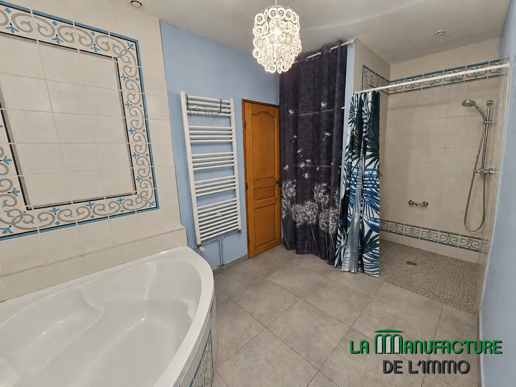 Salles de bain - Appartement T4 avec Jardin Privatif à La Ricamarie