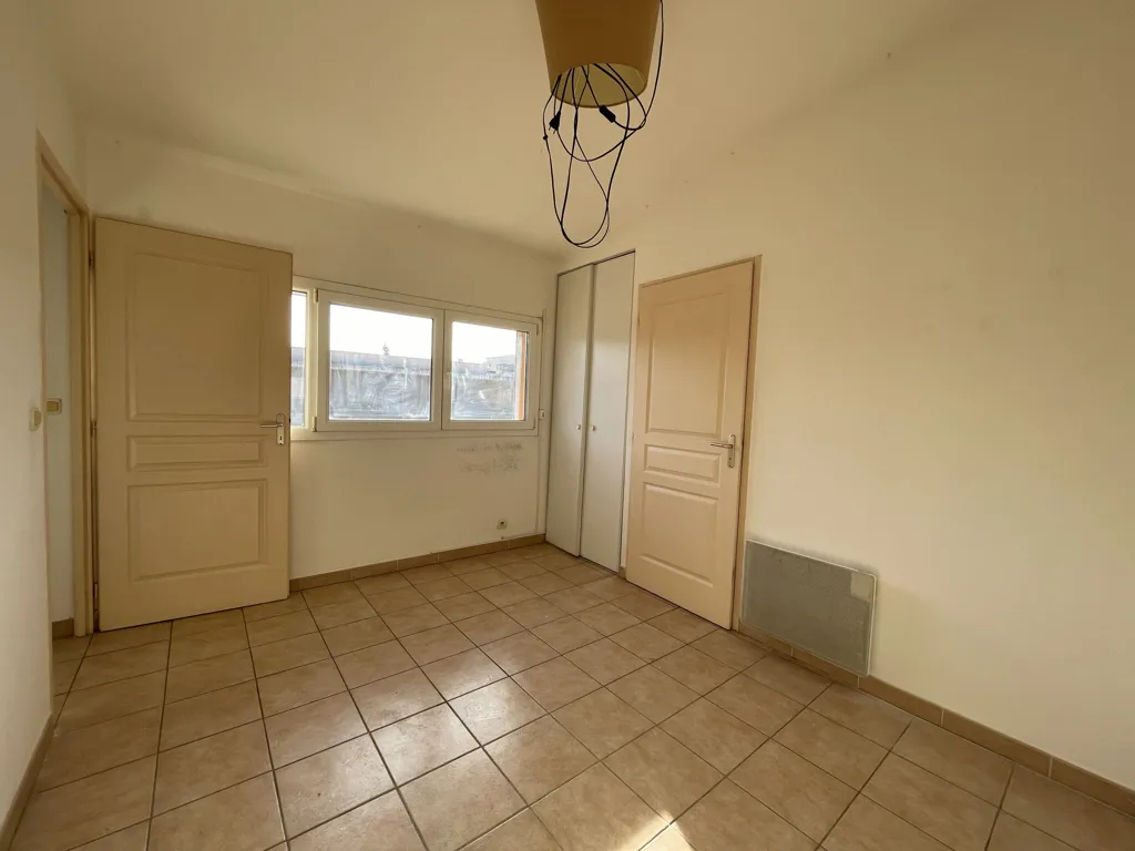 Pièces - Duplex avec Garage Privatif à Perpignan Sud