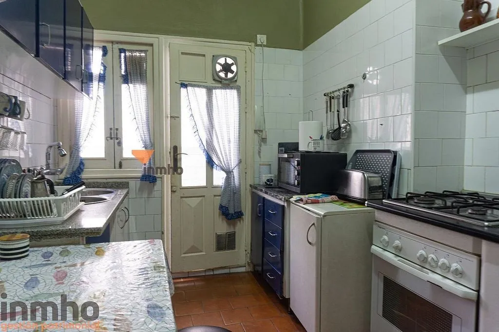 Cuisine - 2-Bed Apartment with Lift in Ensanche Centro