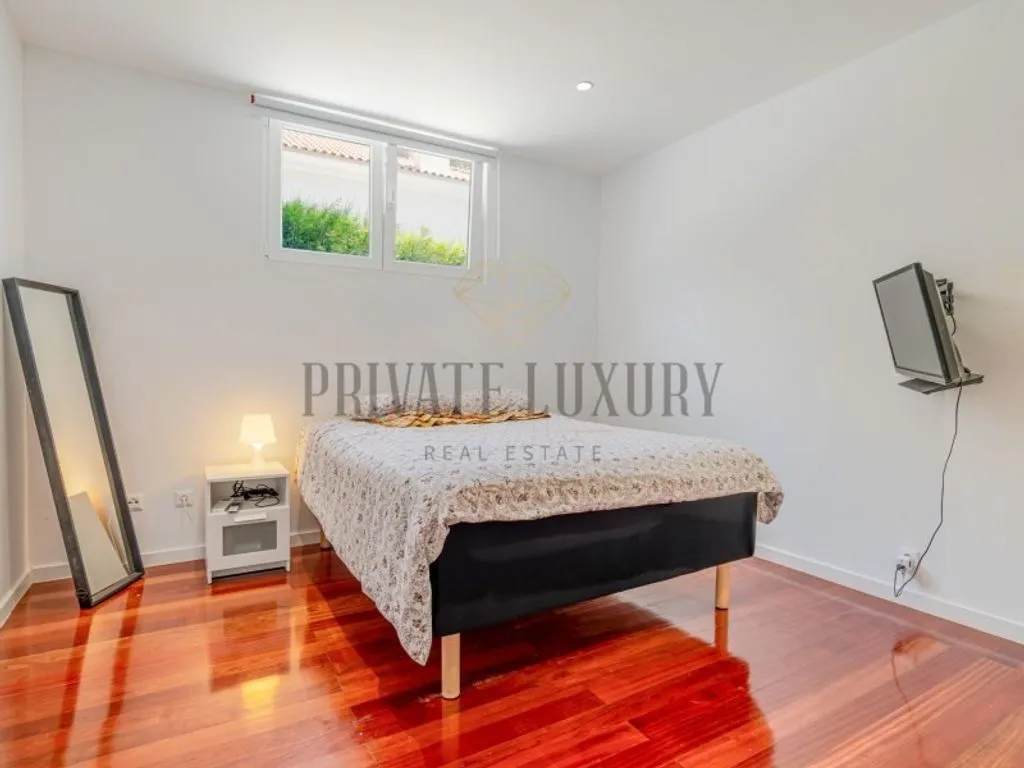 Bedrooms - Luxury Villa with Pool in Herdade da Aroeira