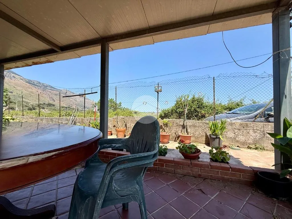Terrazza - Single Villa with Garden in Carini
