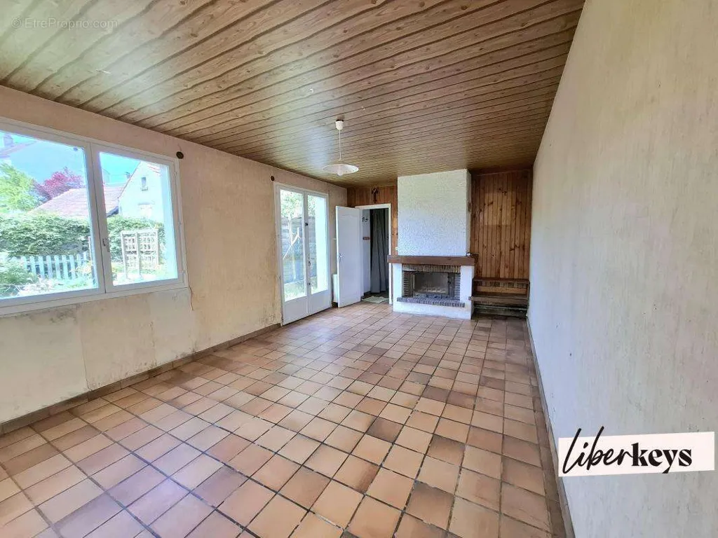 Séjour - Maison Lumineuse à Sainte-Mesme, Proche Dourdan