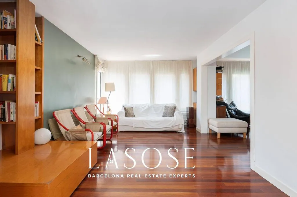 Living Room - Duplex Penthouse with Pool in Tres Torres, Barcelona