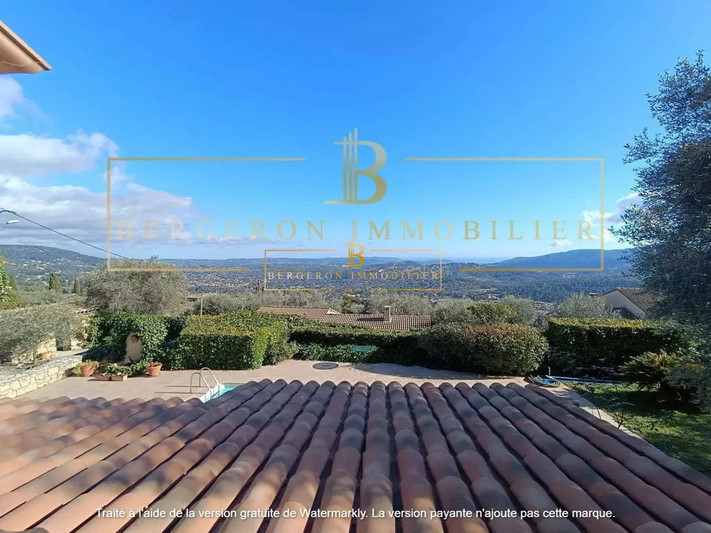 Terrasse - Villa avec Vue Panoramique et Piscine au Tignet