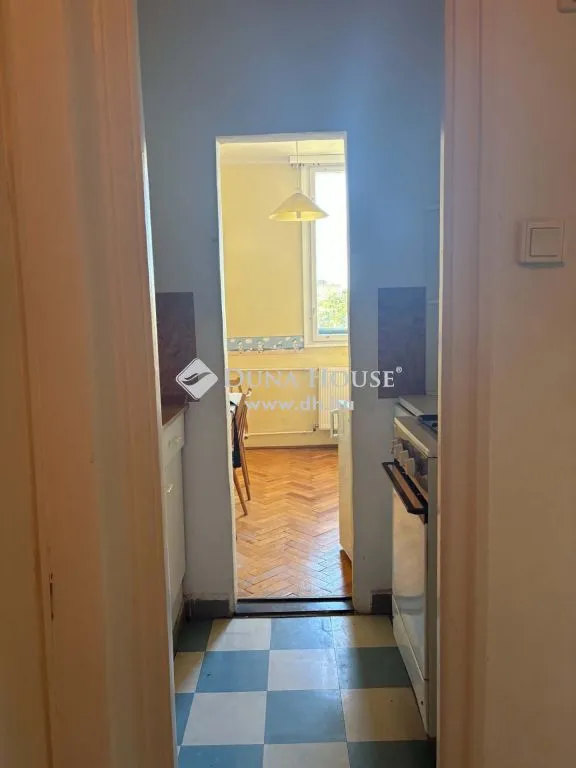 Cuisine - Apartment with Balcony in Pécs Centre