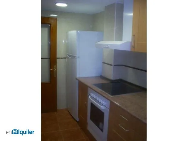 Cuisine - Furnished Flat with Lift near University