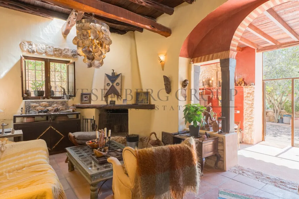 Séjour - Historic Chalet with Pool and Terrace in Sant Josep