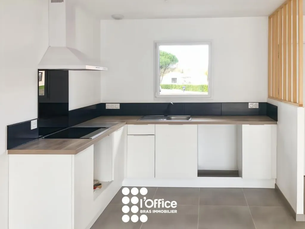 Cucina - New Flat-Plan House with Terrace in Grosbreuil