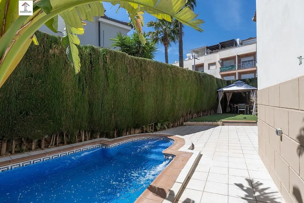 pool_area