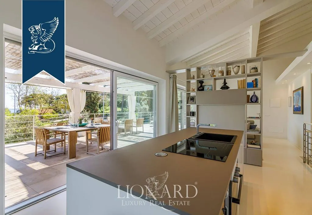 Köök - Luxury Villa with Sea View in Capoliveri