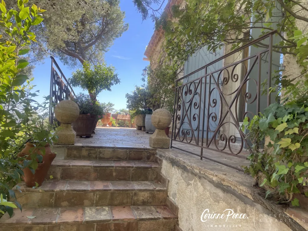 Terrass - Provençal Villa with Mazet in Nîmes