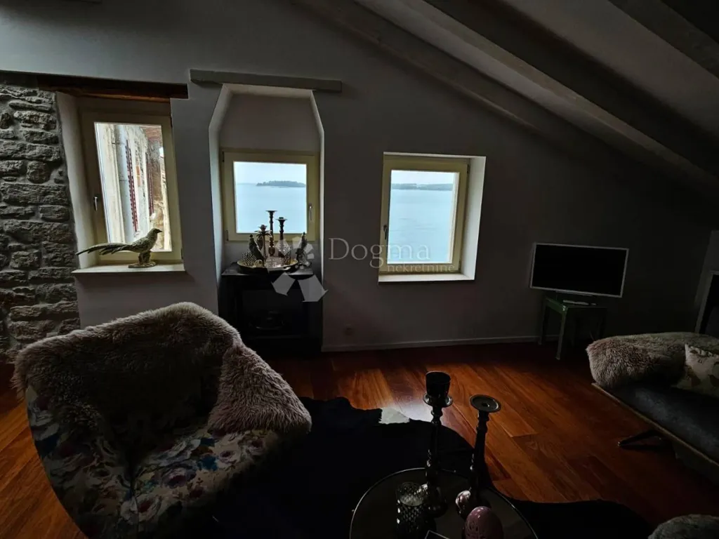 Elutuba - Apartment with Sea View in Rovinj Centre