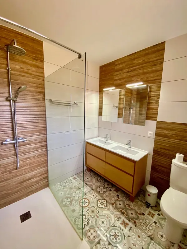 Bagni - Extensive Estate with Pool in Escource