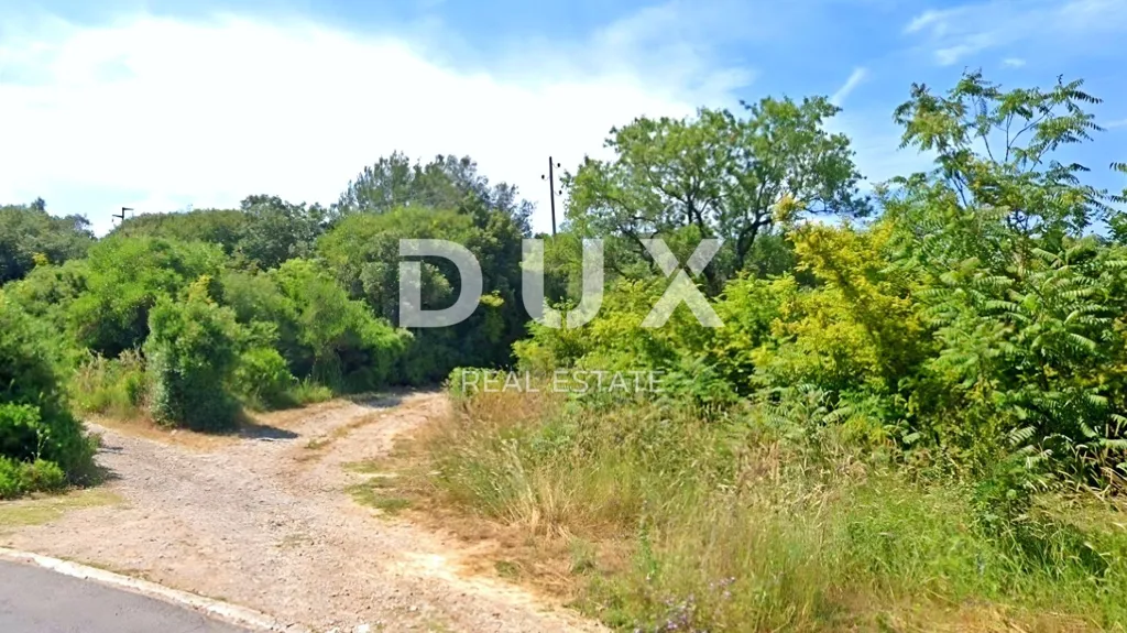 Giardino - Building Plot with Sea View in Pula