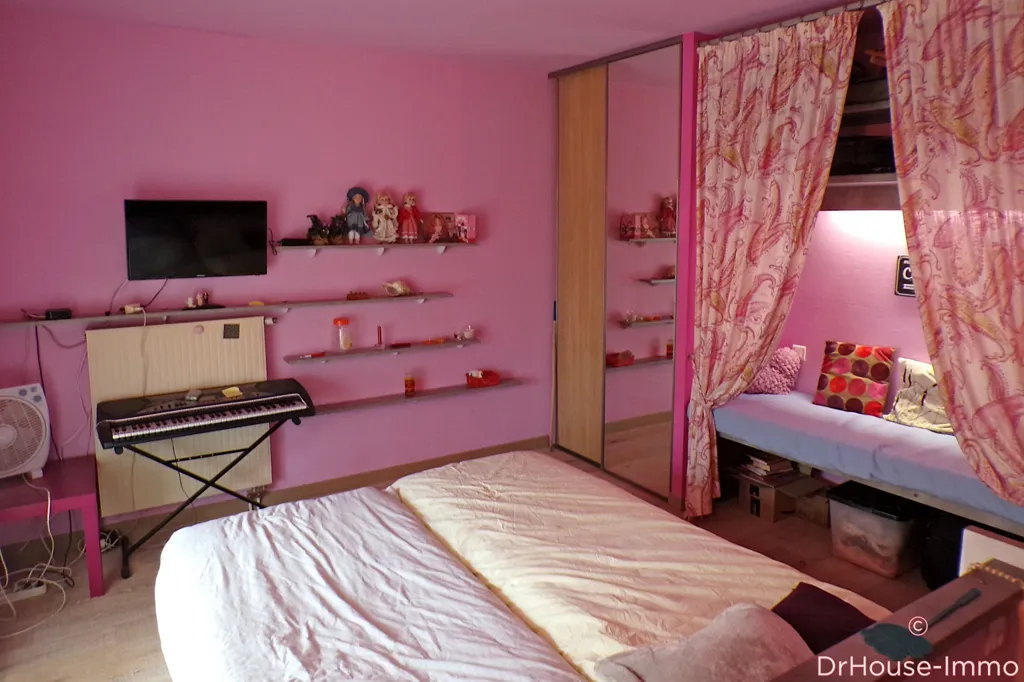 Chambres - Appartement RDC avec Piscine à Savouges
