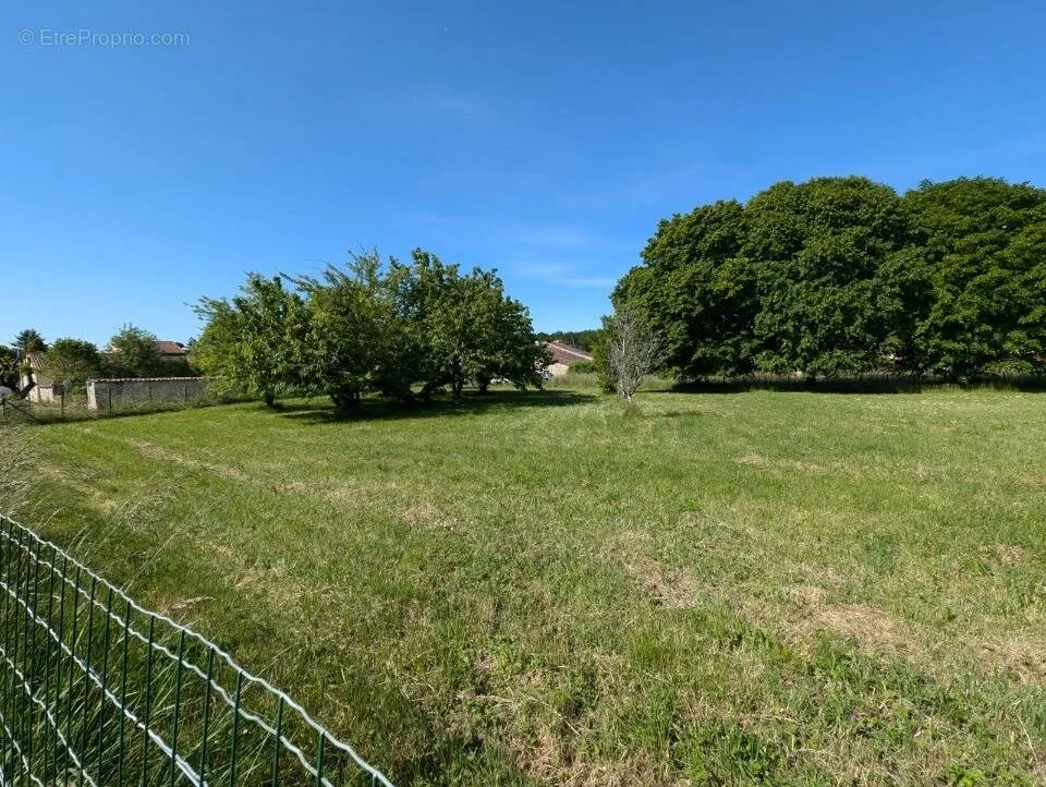 Garden - Flat Terrain with Utilities in Mérignac