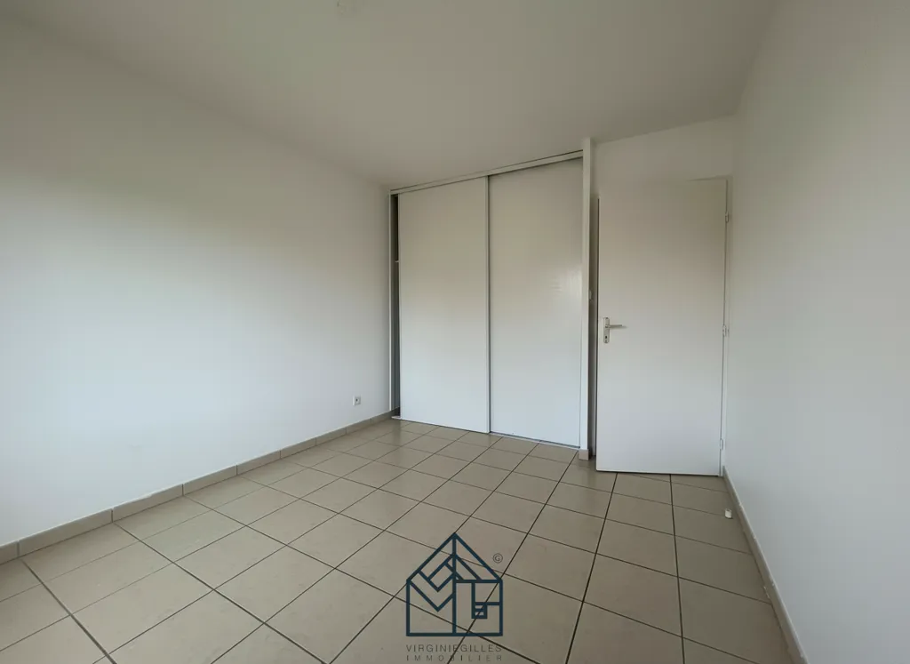Pièces - Maison avec Garage dans le Calme à Roanne