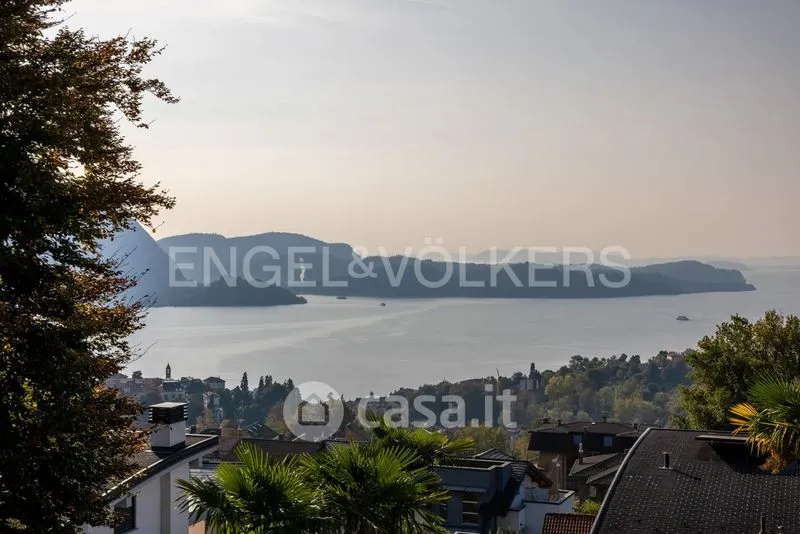 Villa with Lake View in Arizzano
