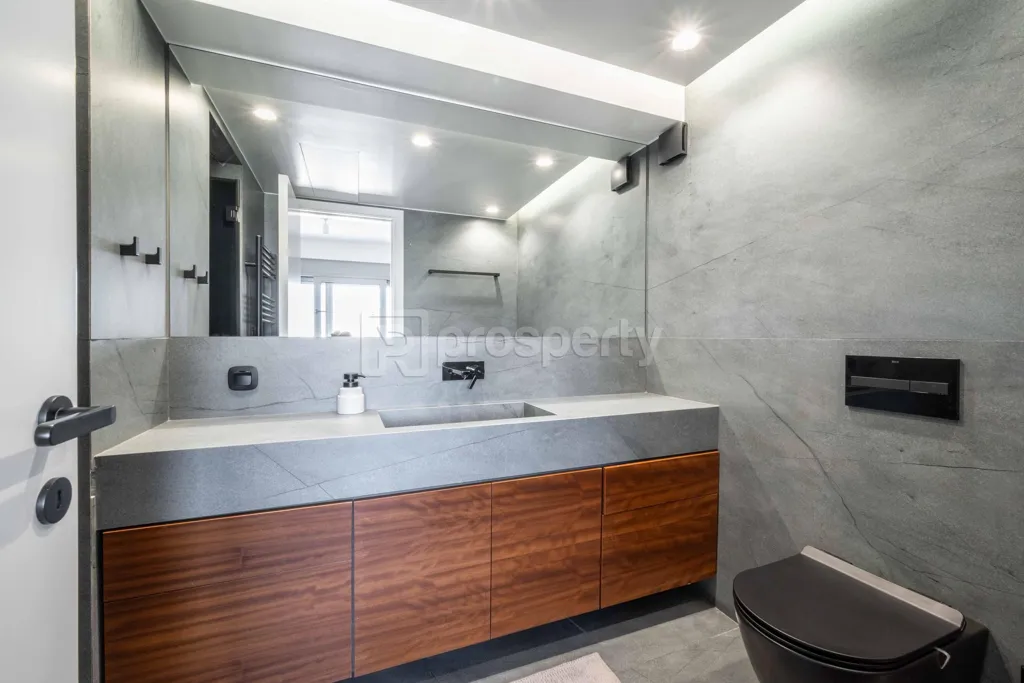 Vannitoad - Maisonette with Sea Views near SNFCC, Kalithea
