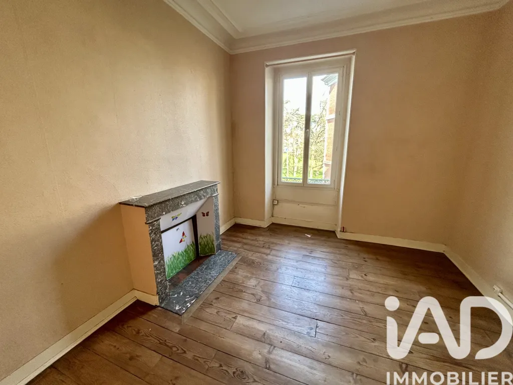 Rooms - Building with Garden and Parking in Pau