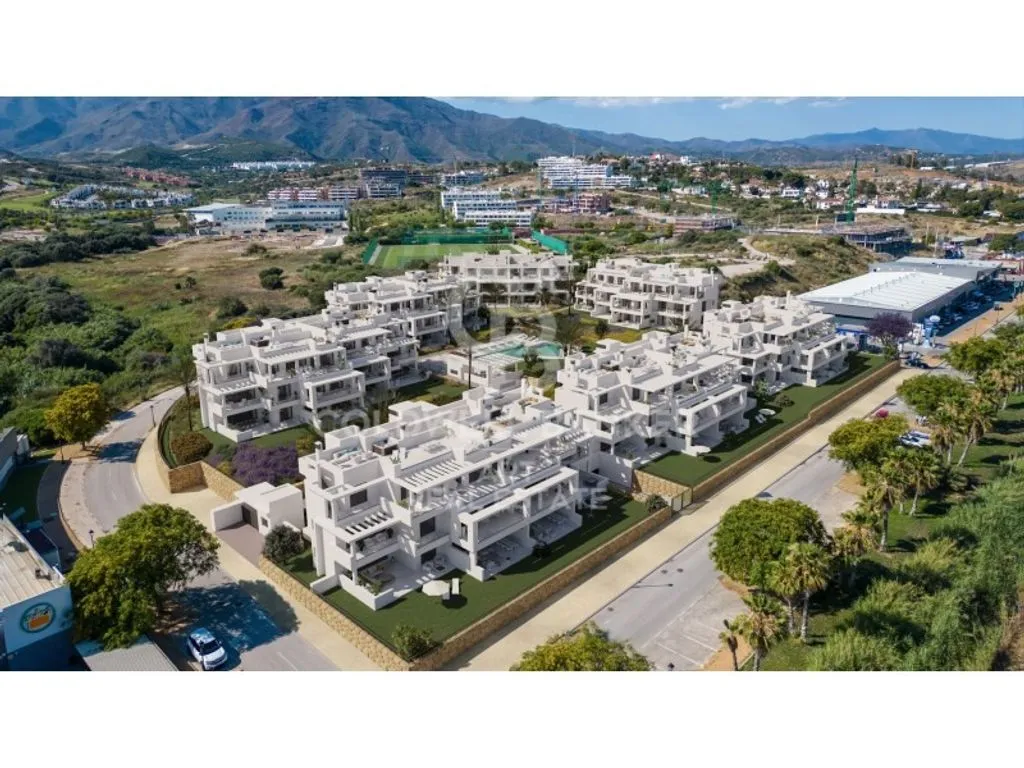 Välivaade - Luxury Flat with Pool in Estepona