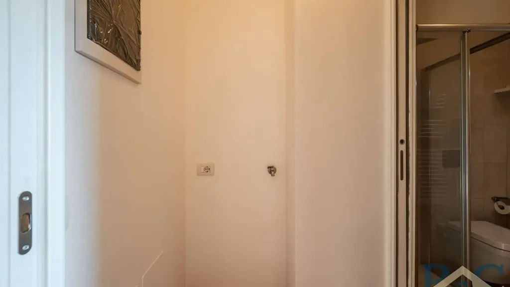 Vannitoad - Trilocale with Private Garden in Milan