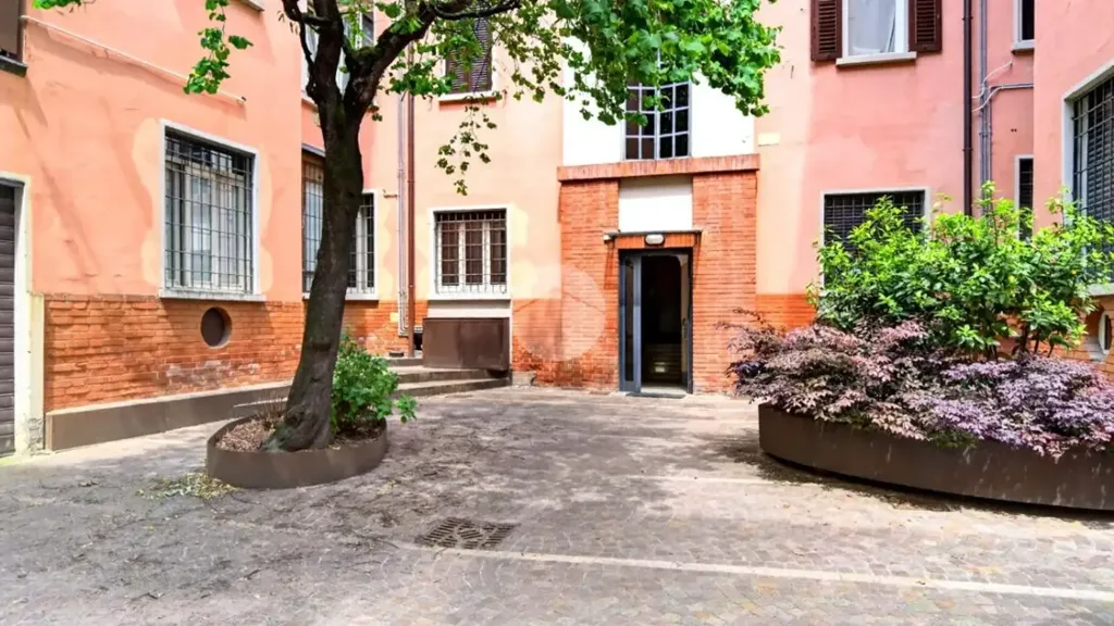 Jardin - Spacious 2-Bedroom Apartment in Brescia