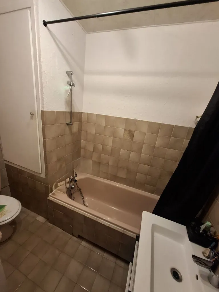 Salles de bain - Appartement avec Terrasse à Six Fours Les Plages