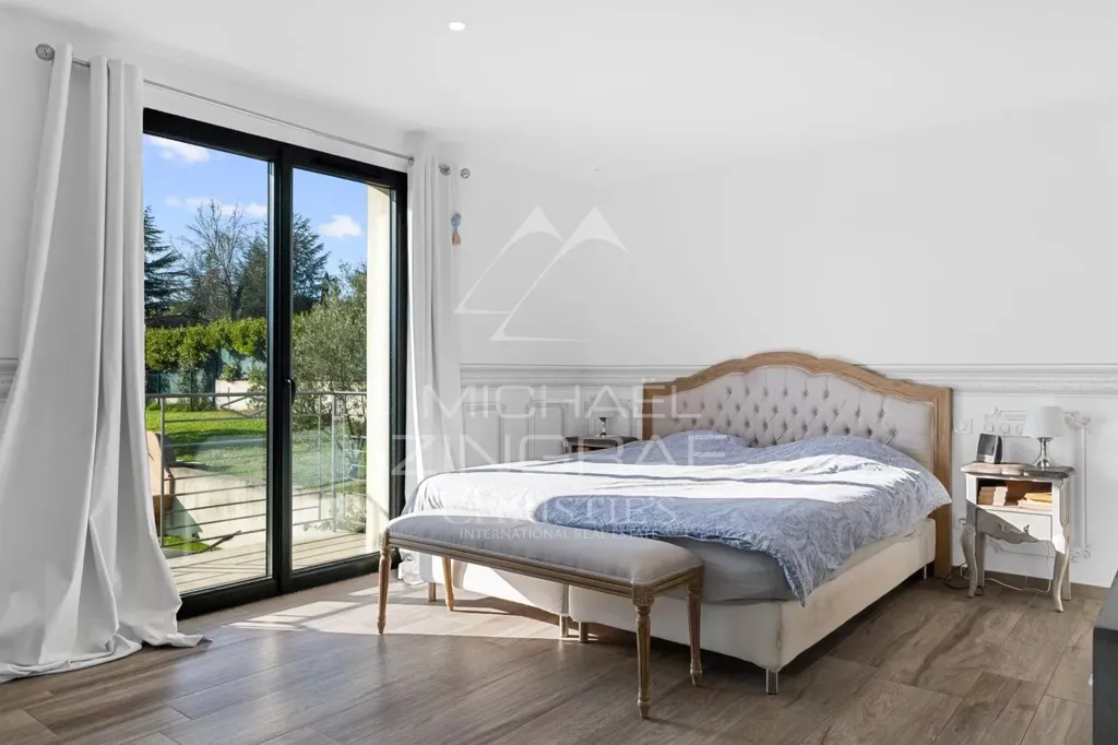 Magamistoad - Modern Bastide with Pool in Cannes Hinterland