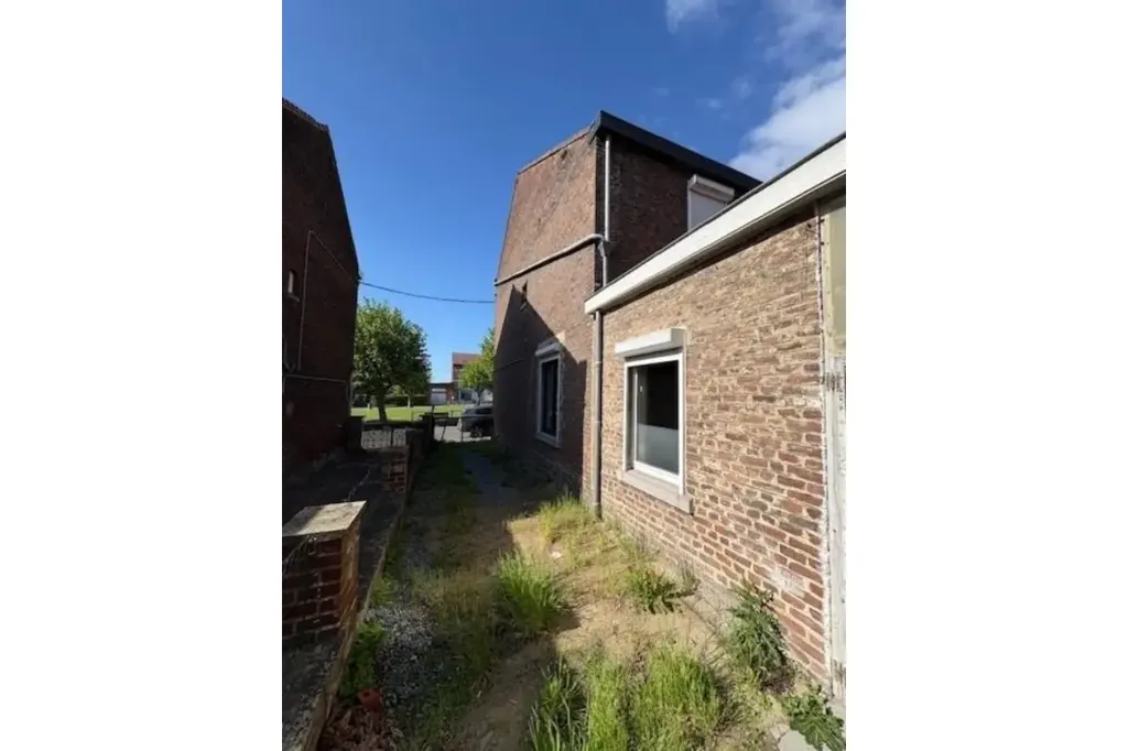 Jardin - Maison avec Cour et Jardin à Bray