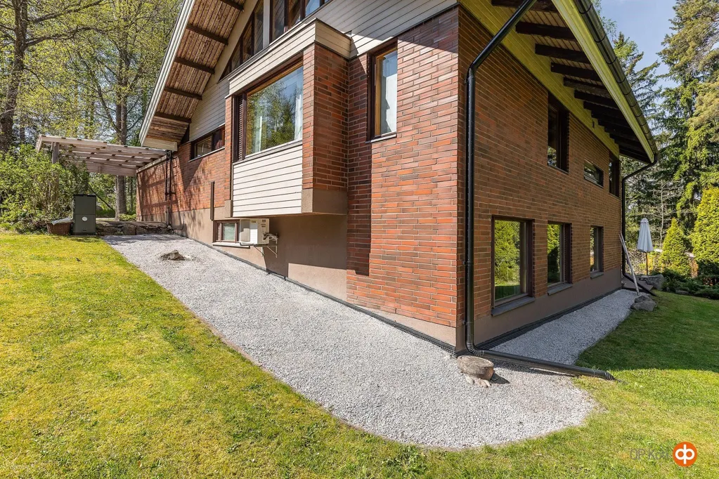 Esterno - Architectural House with Garden in Halikko