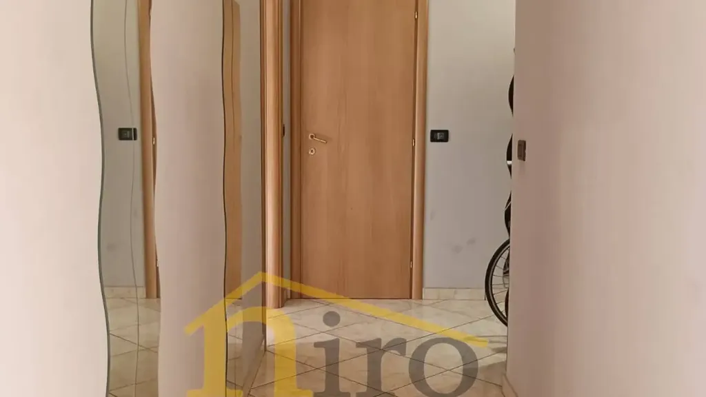 hallway_entrance
