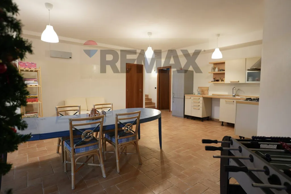 Dining Room - Bifamiliar Villa with Garden in Lanciano