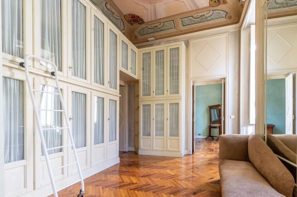 Elutuba - Historic Apartment with Soppalco in Torino
