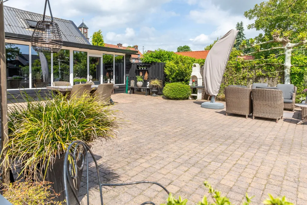 Terrasse - Dual Dwelling with Office Space in Ochten