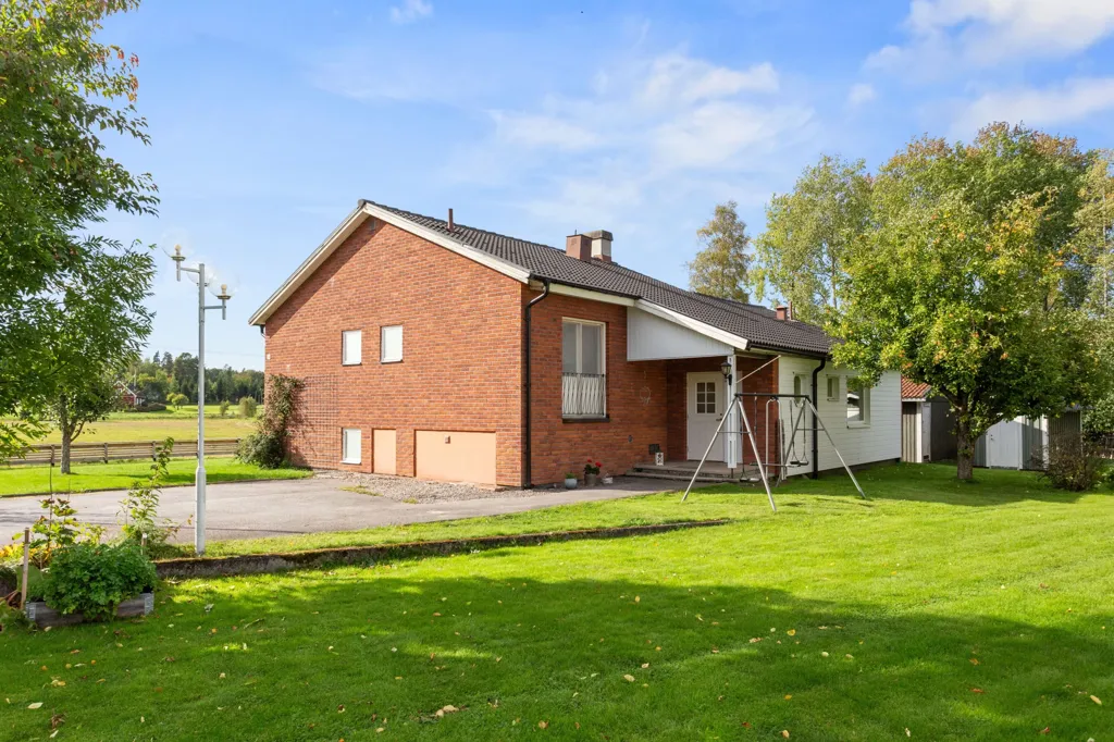 Aed - Architectural Penthouse Villa with Garden in Södermanland