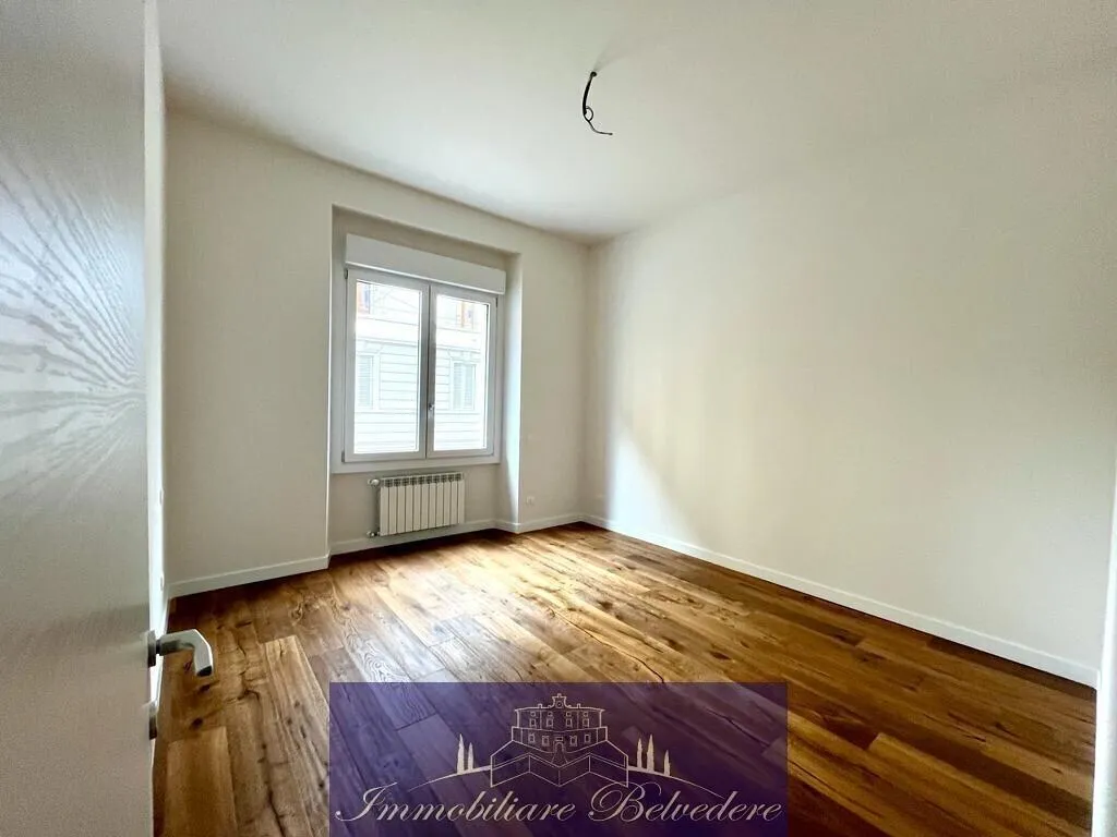 Pièces - Modernised Apartment with Private Garden in Florence