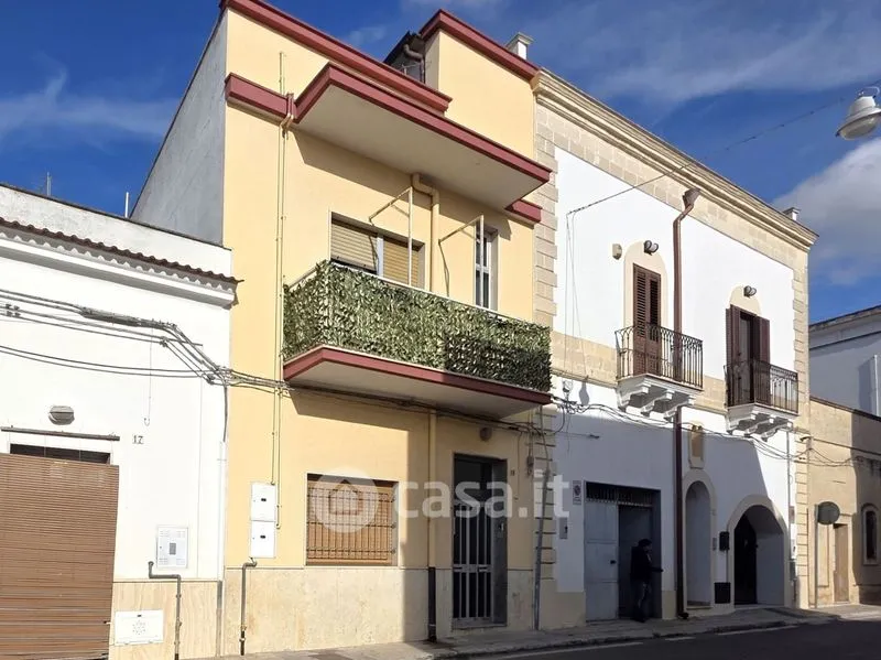 Välivaade - Three-Bedroom Flat with Balcony in Monteiasi