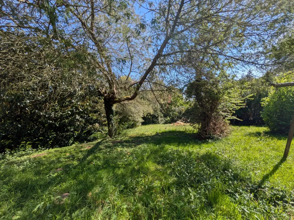 Aed - Bourgeois House with Ample Garden in Bubry