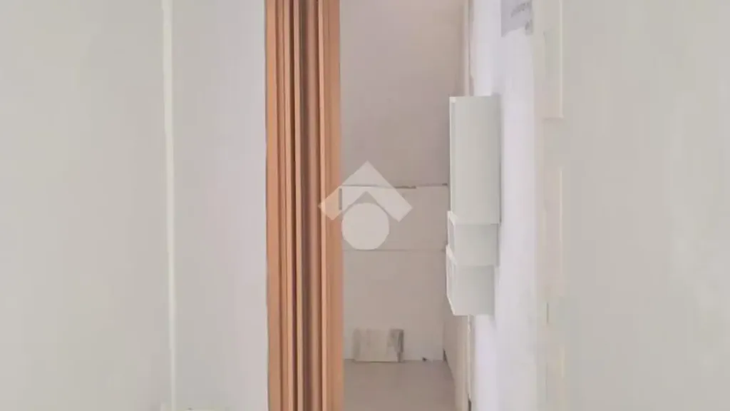 hallway_entrance