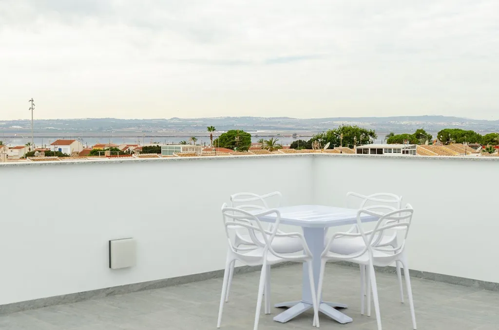 Terrasse - New Build Villa with Pool in Torrevieja