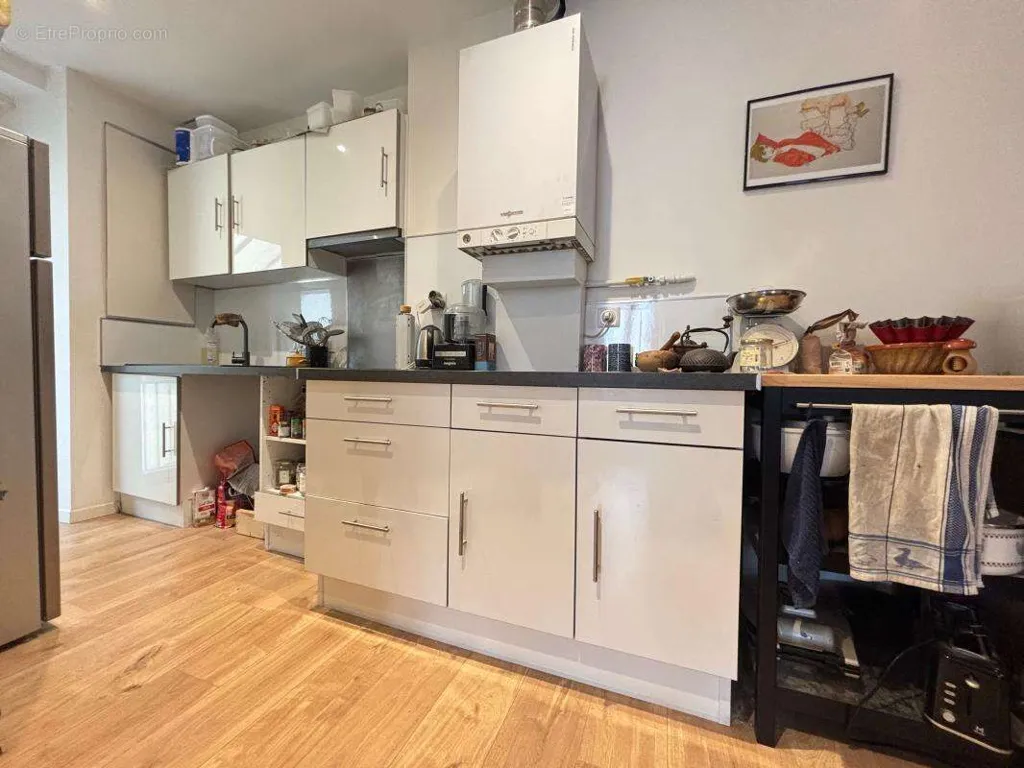 Cucina - Investment Building in Centre Les Echelles