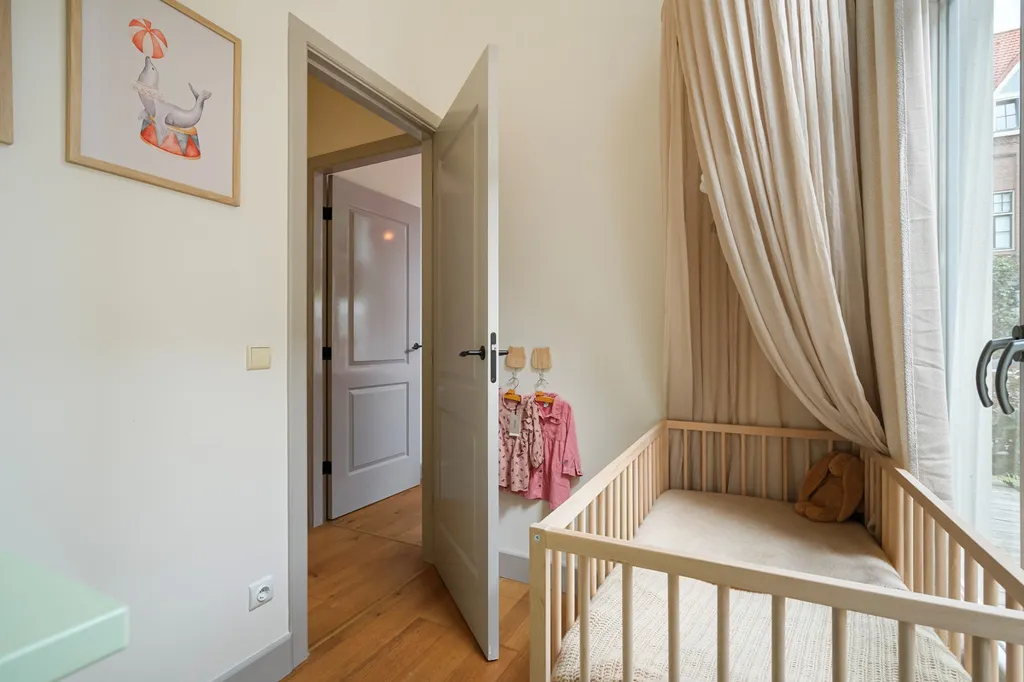 Chambres - Ground Floor Flat with Deep Garden in 's-Gravenhage